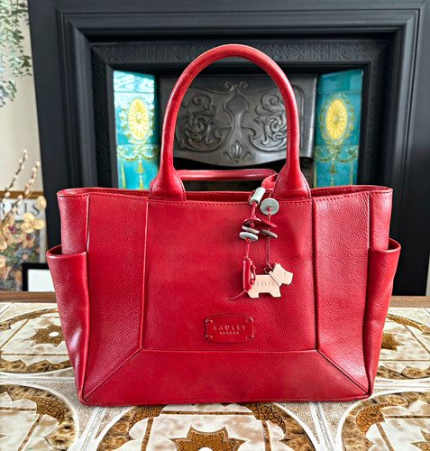 Radley london red pebbled - radley,