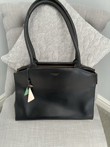 Radley black leather hand bag - black,